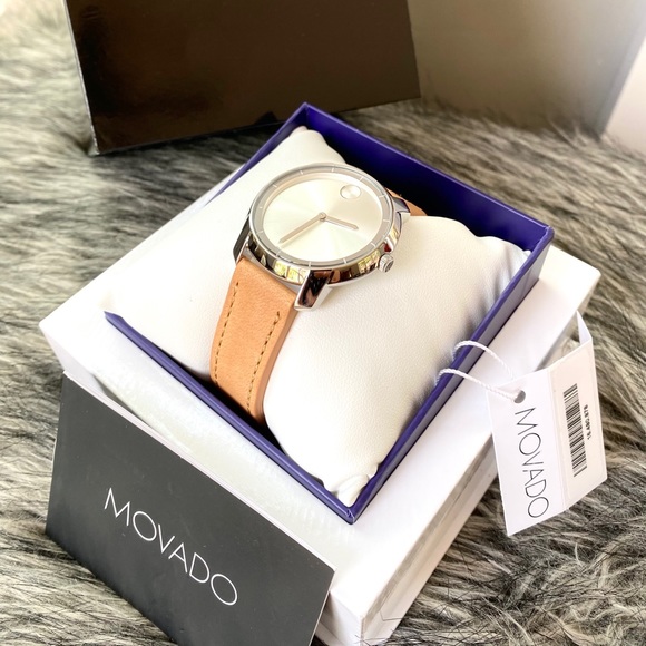 Movado Accessories - NWT authentic MOVADO Bold leather strap watch